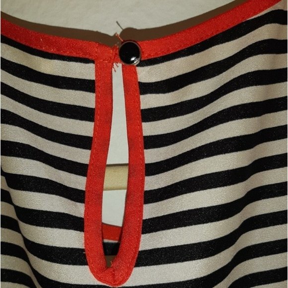 Monteau Black/White/Red Stripe Sleeveless Dress - Picture 8 of 9